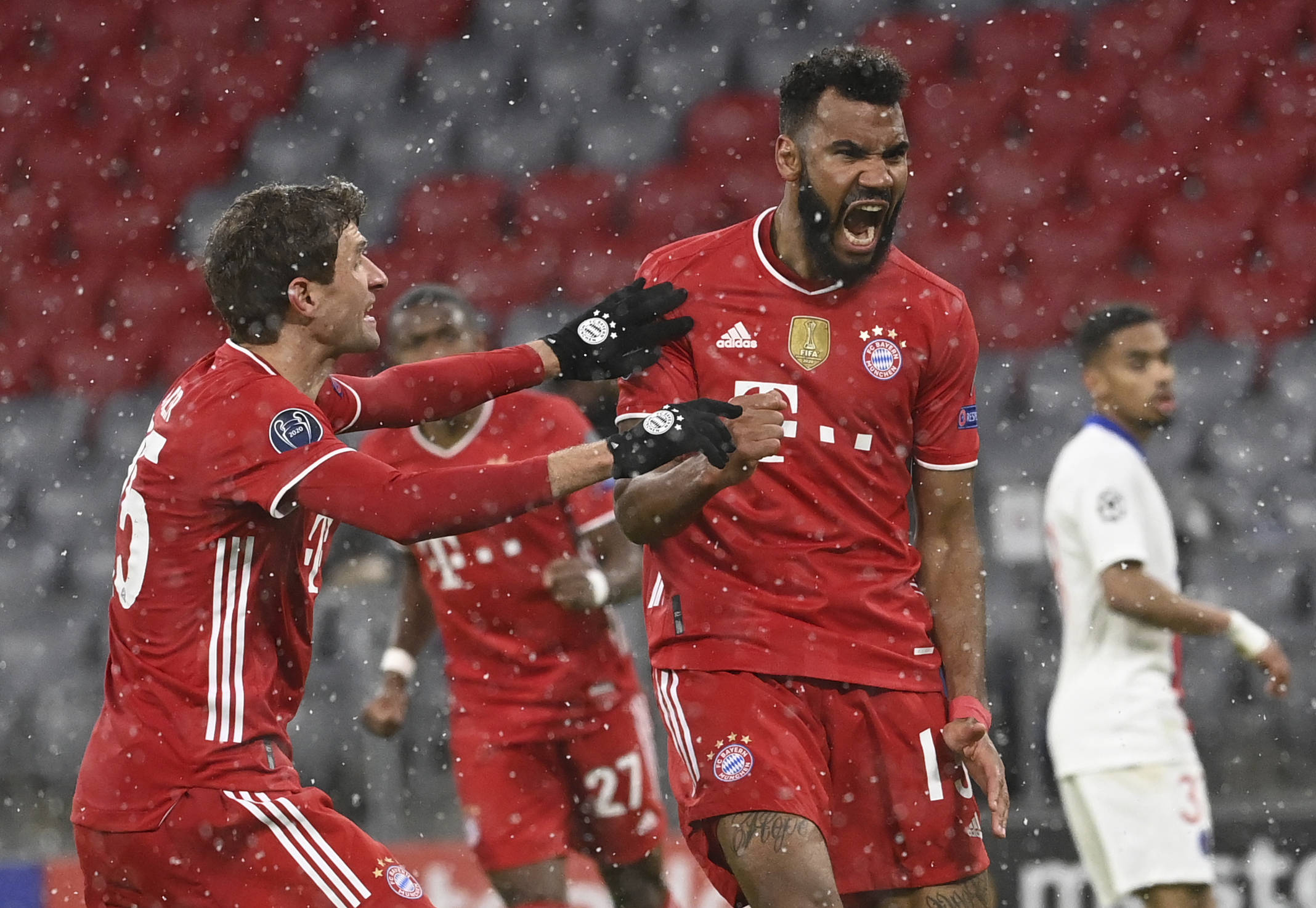 官方：桑德兰和主帅雷吉斯-勒布里斯续约至2028年