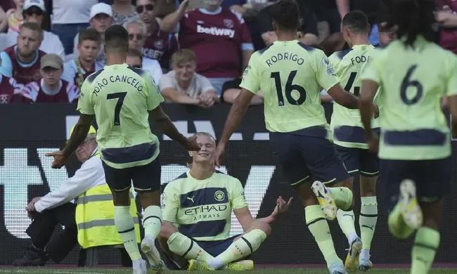 电竞VR体验专区全球首发消息