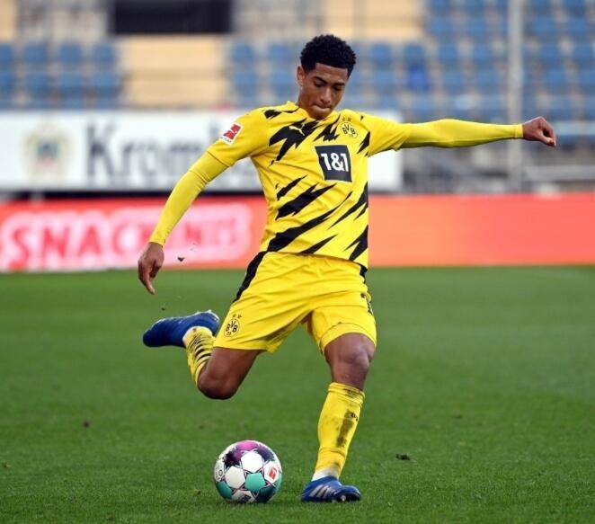 阿夫迪亚29+11+10杨瀚森2分 开拓者险胜马刺