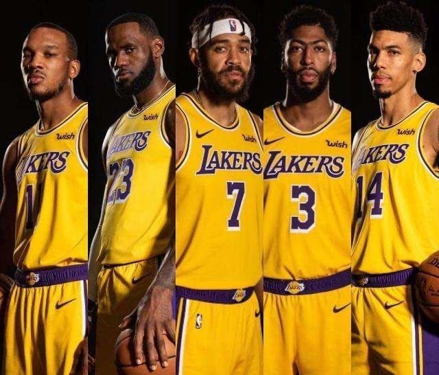 拜仁又一名场面，这射门角度真的精准到离谱！