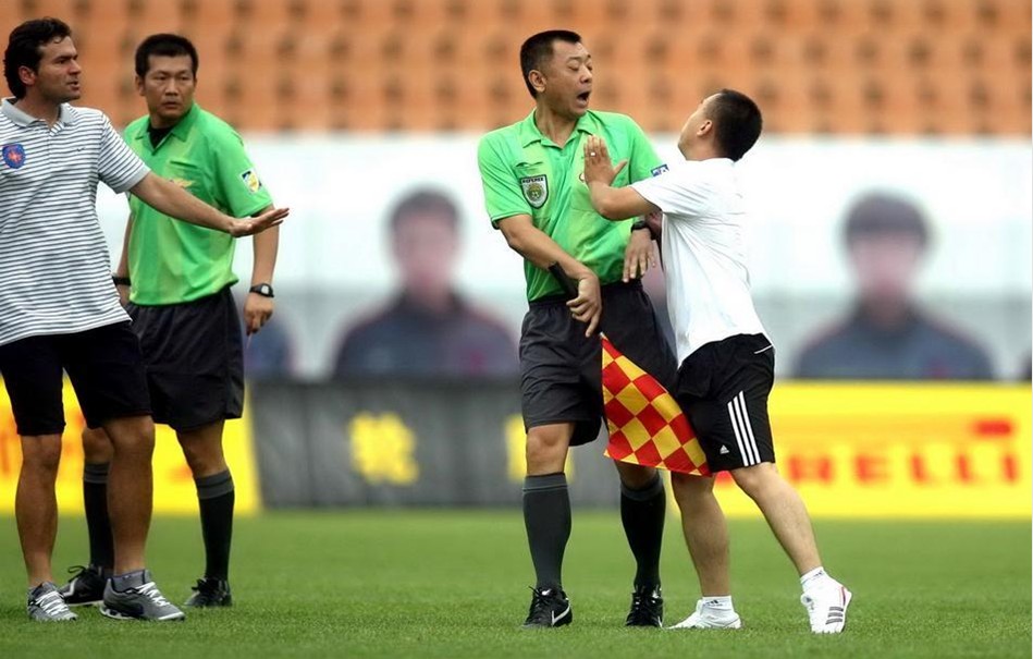 湖人获胜后，詹姆斯重点强调两点，雷迪克直言不讳，东契奇展现高情商